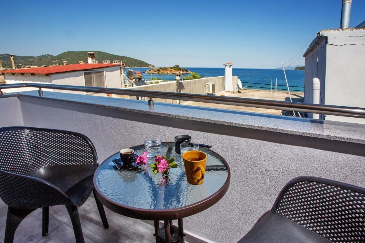 The Blue Beach Apartments Nea Peramos (Macedonia) Exterior foto