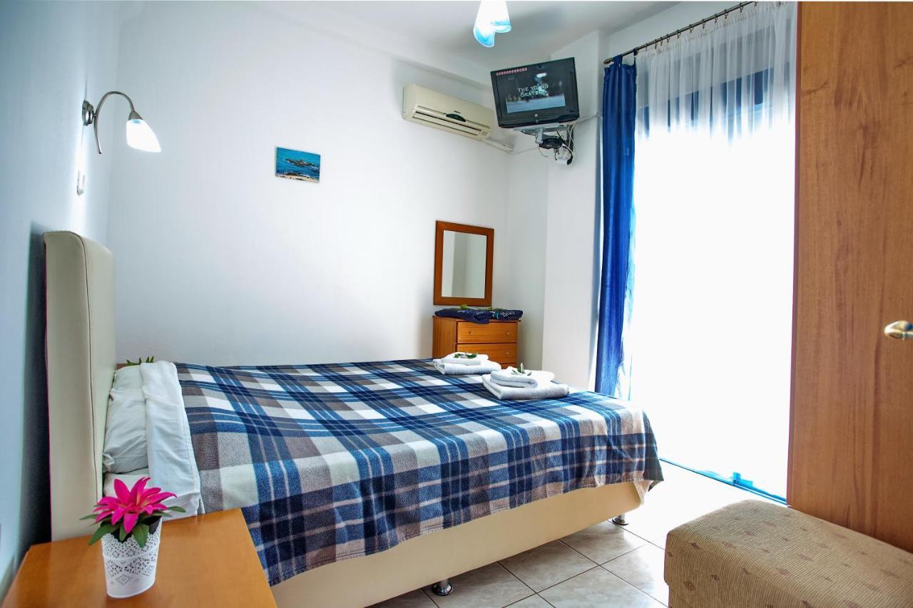 The Blue Beach Apartments Nea Peramos (Macedonia) Exterior foto